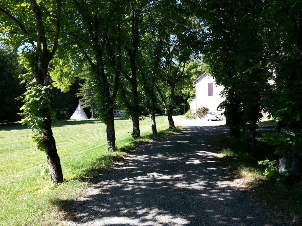 Bed and Breakfast La Source Saint-Pierre-d'Argencon Екстер'єр фото