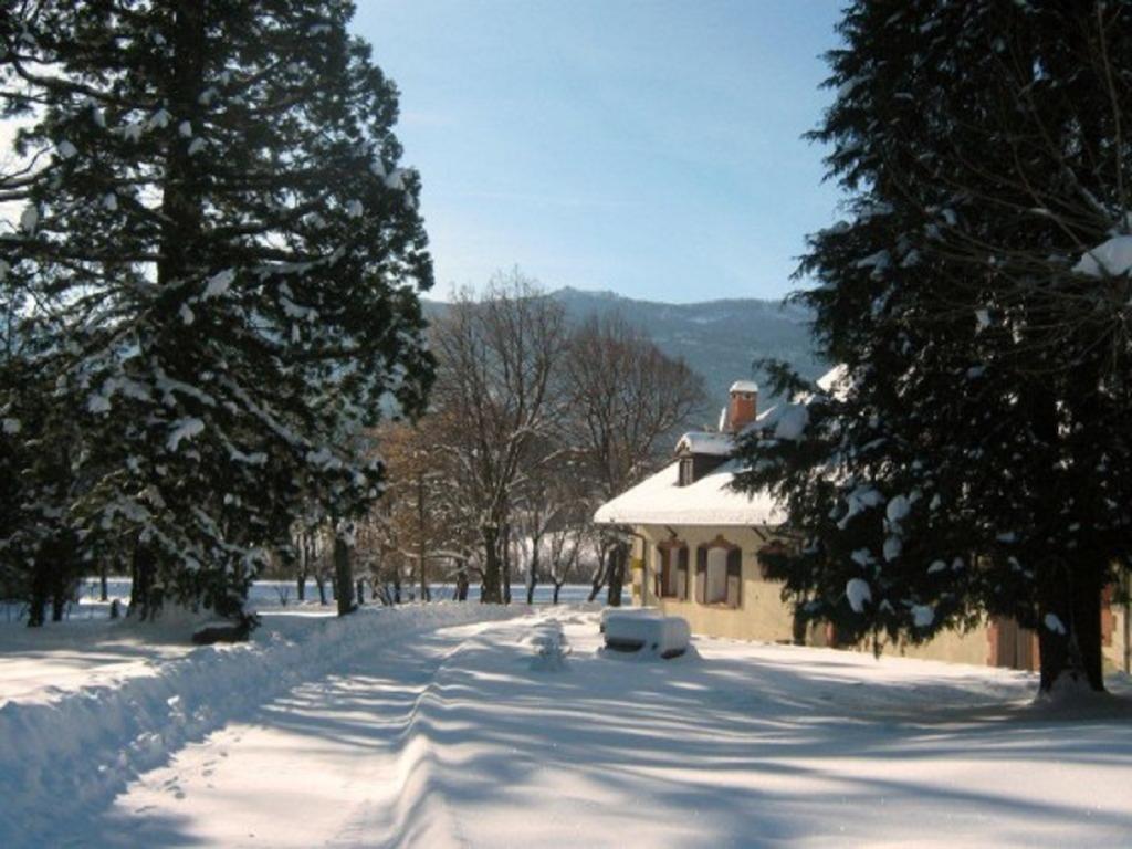 Bed and Breakfast La Source Saint-Pierre-d'Argencon Екстер'єр фото